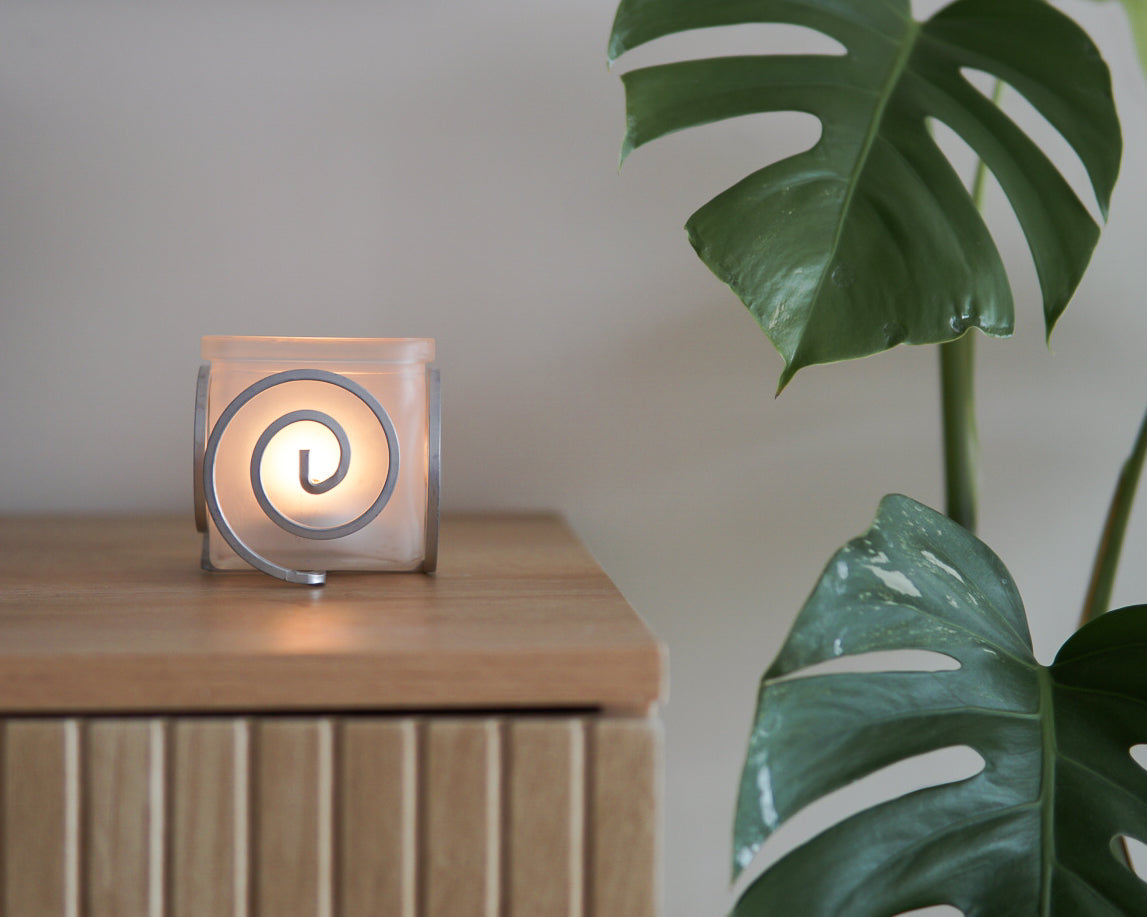 Frosted Swirly Tealight Holder