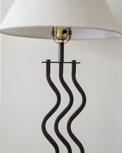 Memphis-Style Wavy Lamp