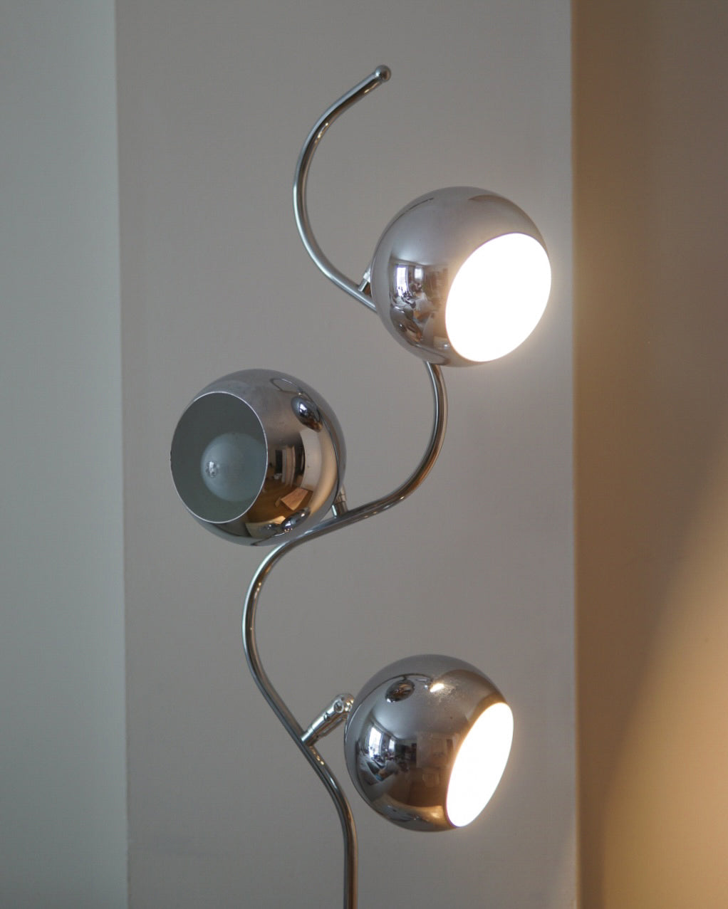 Space Age Chrome "Eyeball" Lamp