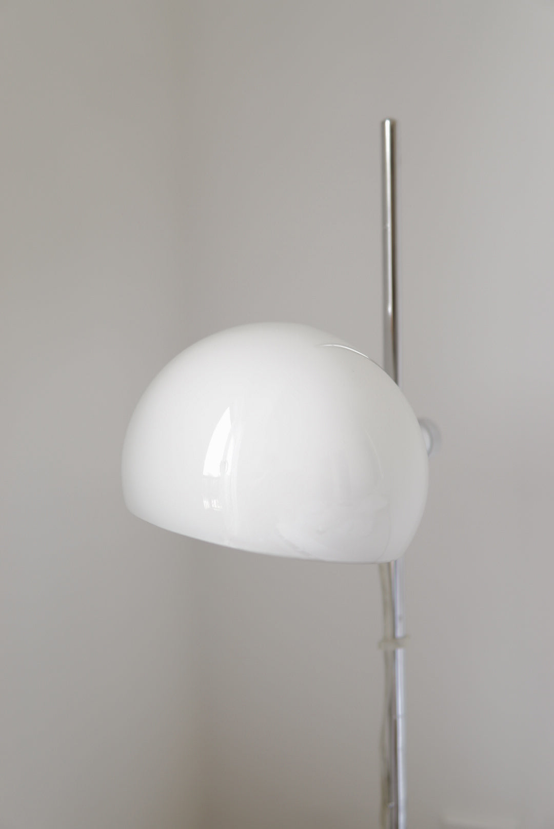 Large Midcentury Chrome and White Ball Table Lamp