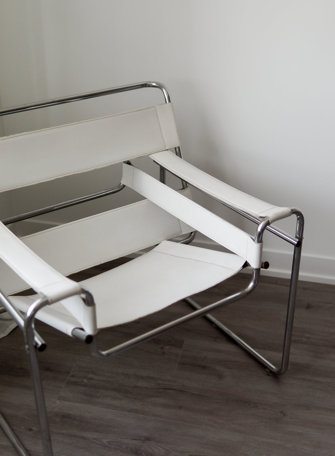 Vintage Wassily Replica in White and Chrome